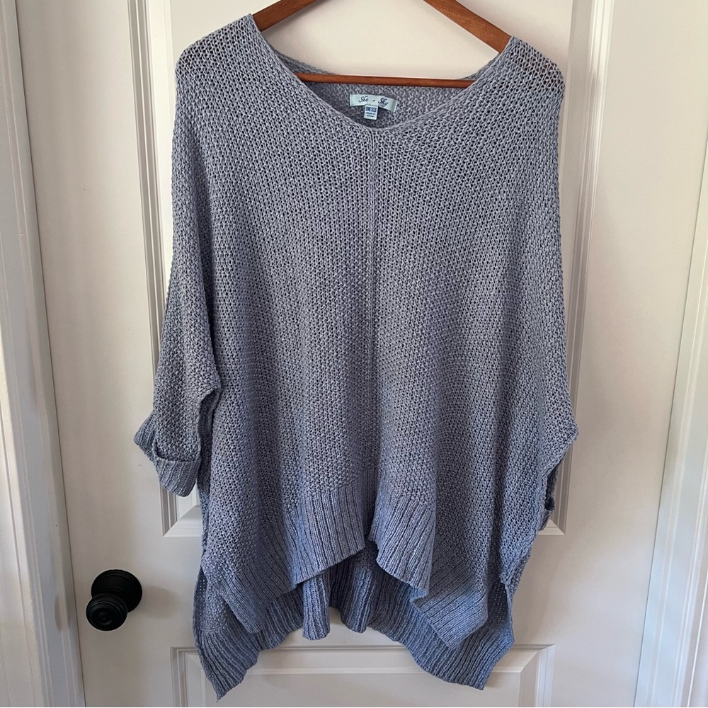 She + Sky Light Gray/ Blue Knit Poncho